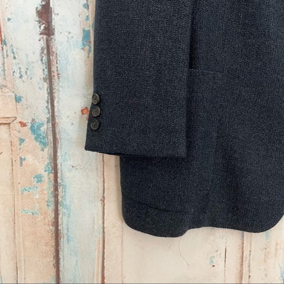 Hugo Boss Wool and Cashmere Blazer 46R - Picture 11 of 11